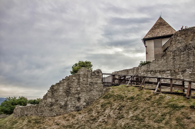 Wystawa „od Wyszehradu do Wyszehradu”